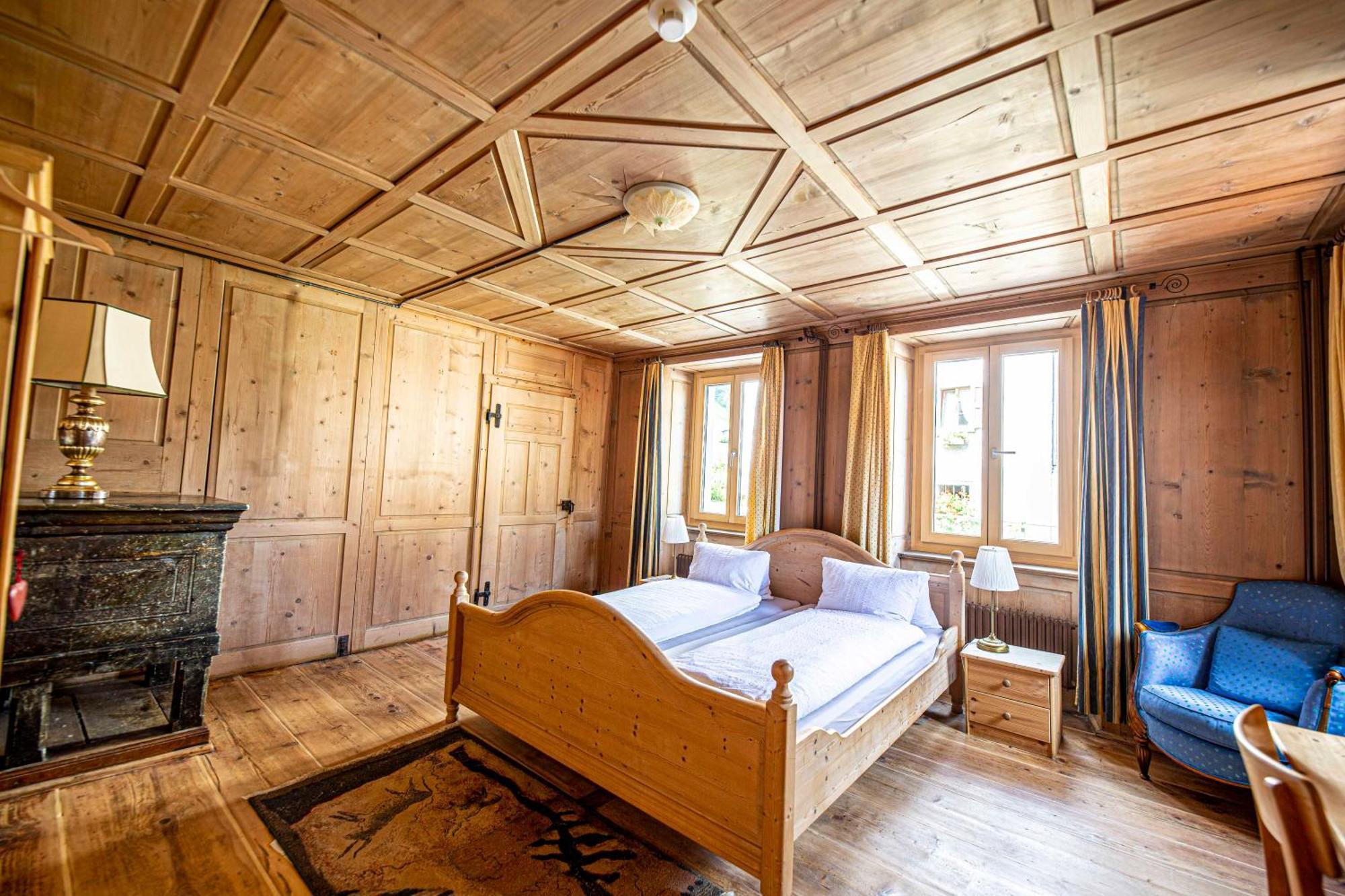 Gasthaus Roessli Versam Dış mekan fotoğraf