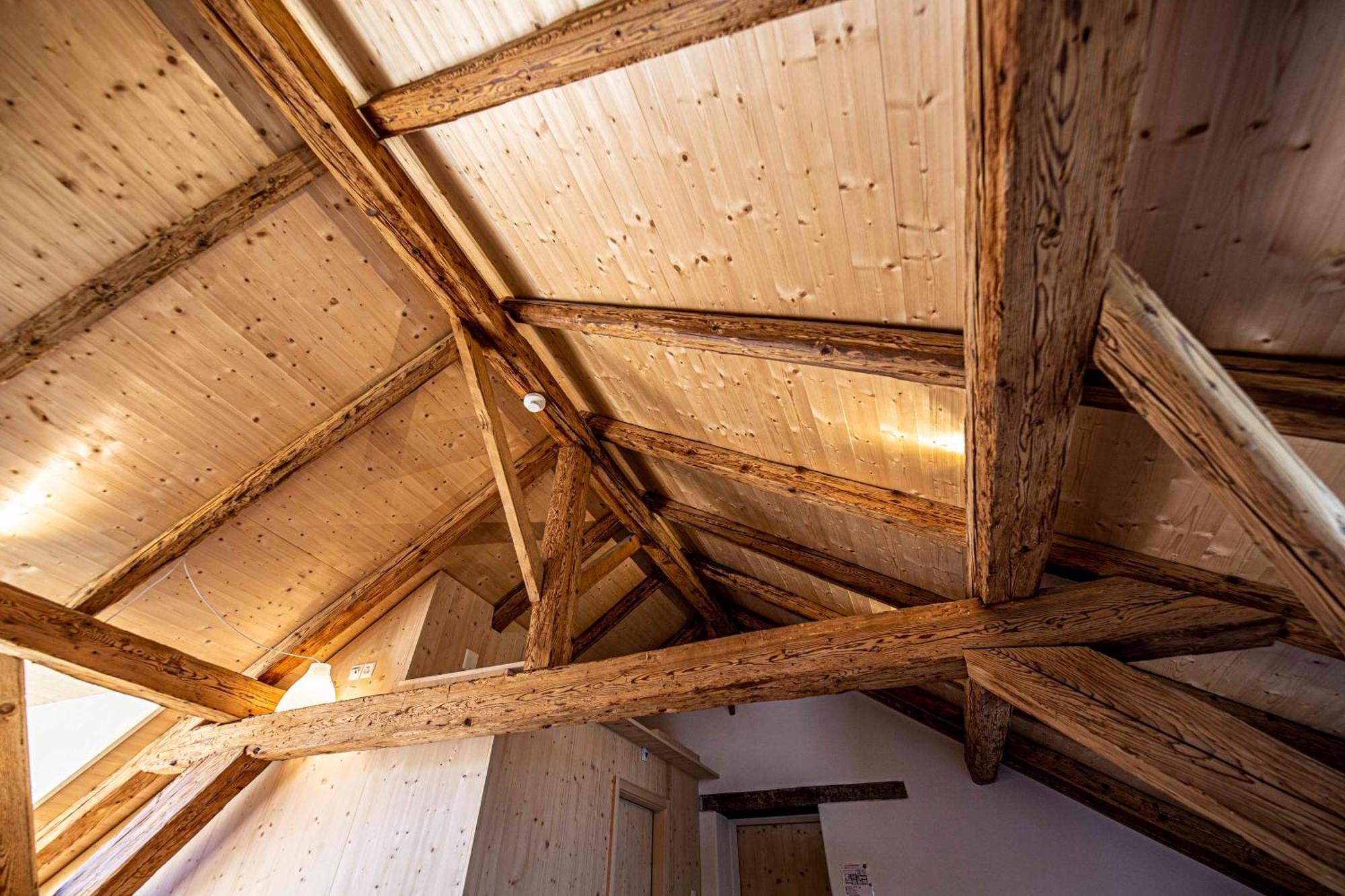 Gasthaus Roessli Versam Dış mekan fotoğraf