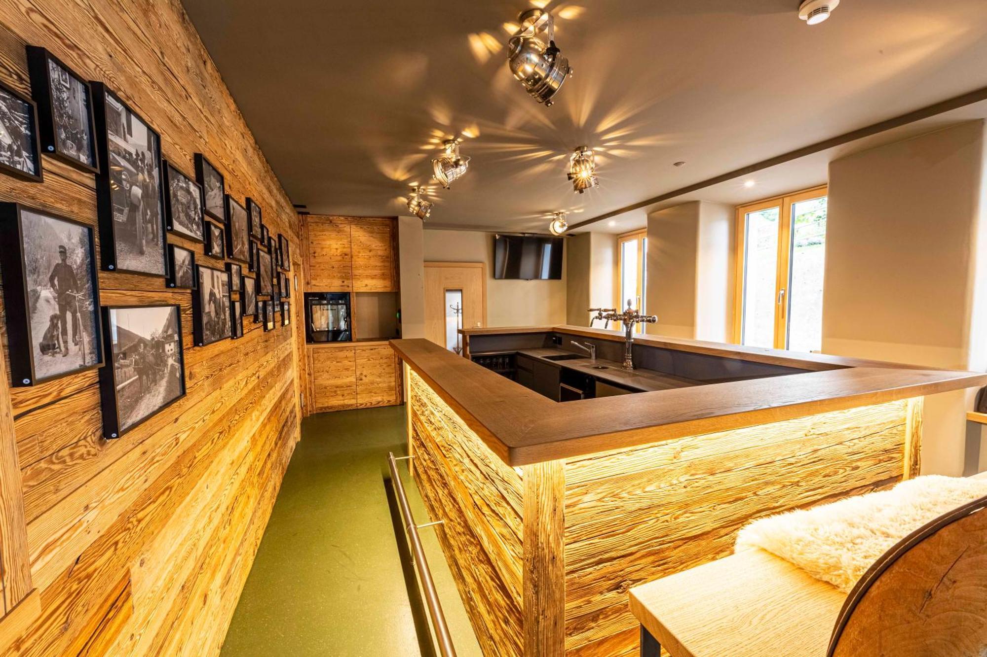 Gasthaus Roessli Versam Dış mekan fotoğraf
