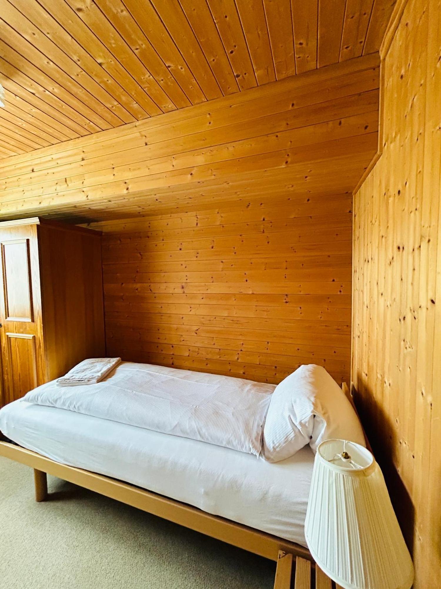 Gasthaus Roessli Versam Dış mekan fotoğraf