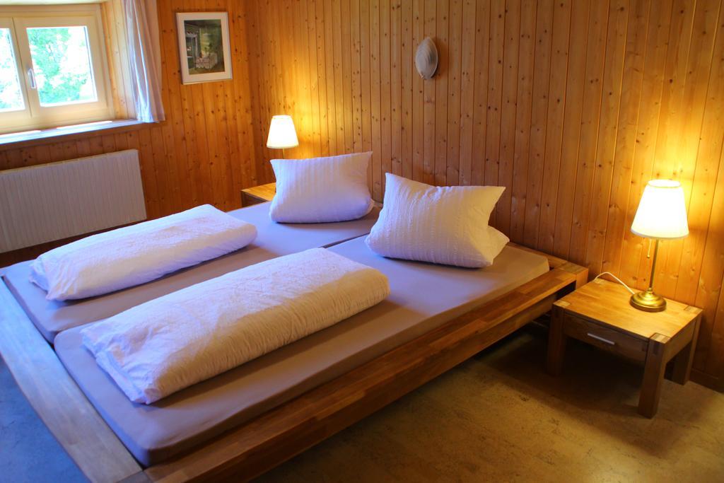 Gasthaus Roessli Versam Dış mekan fotoğraf