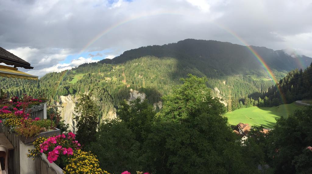 Gasthaus Roessli Versam Dış mekan fotoğraf